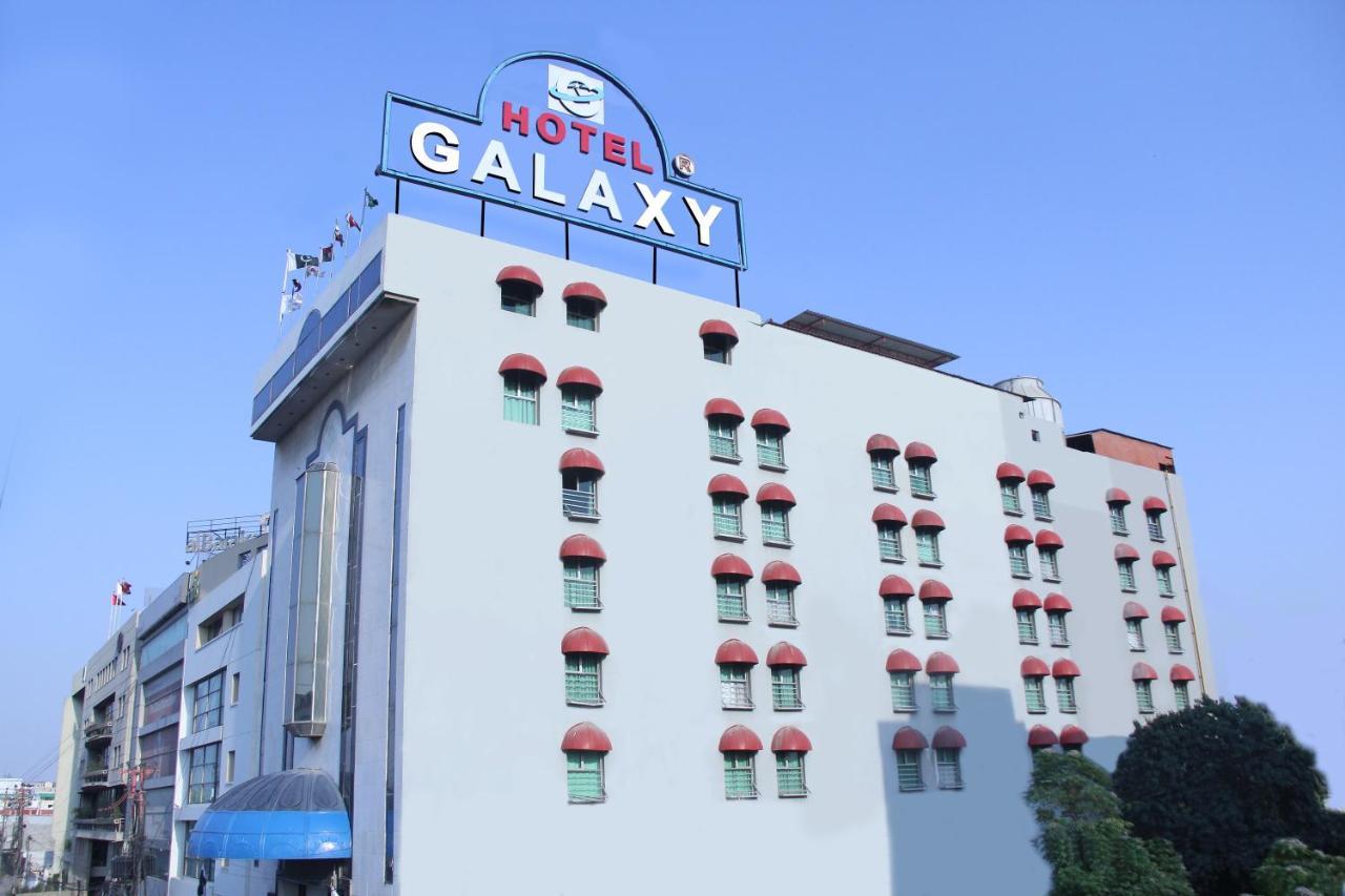 Hotel Galaxy การาจี ภายนอก รูปภาพ